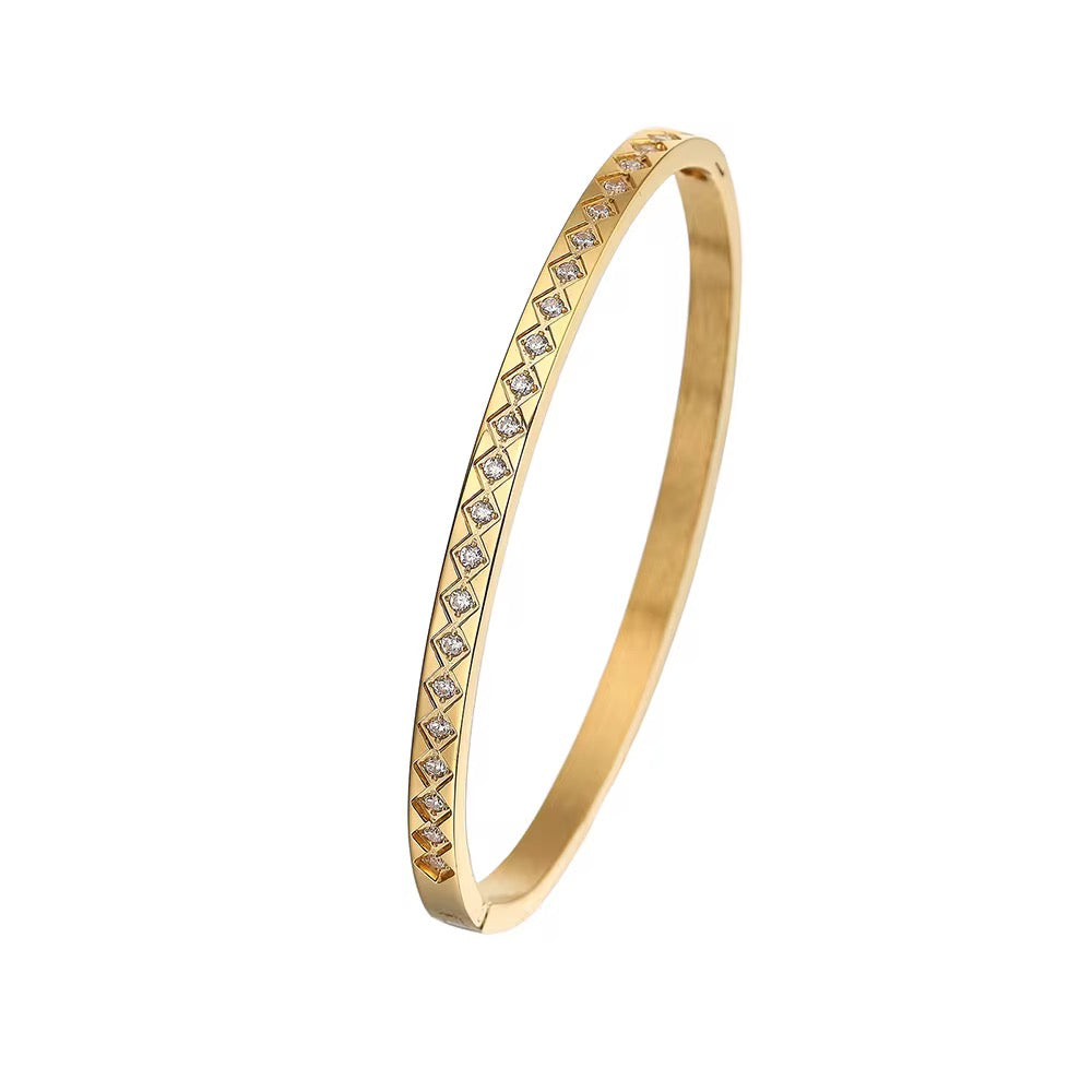 Infinite Bangle