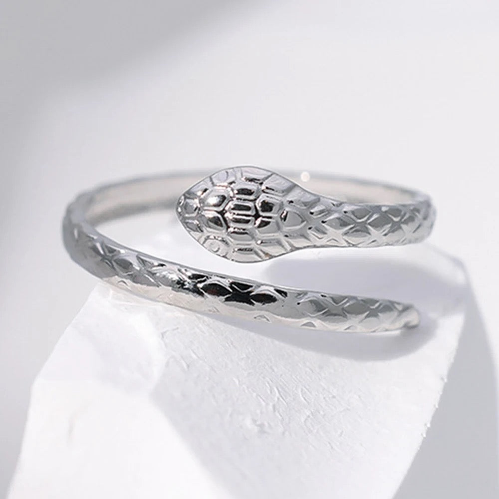 Serpenti Ring